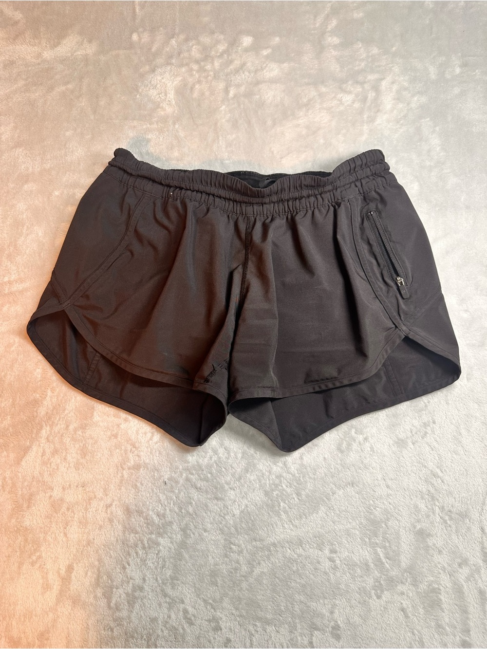 Lululemon Black Run Speed Shorts Size 8 Zip Pocket Athletic Running